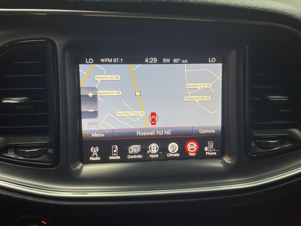 2016 Dodge Challenger Image 22
