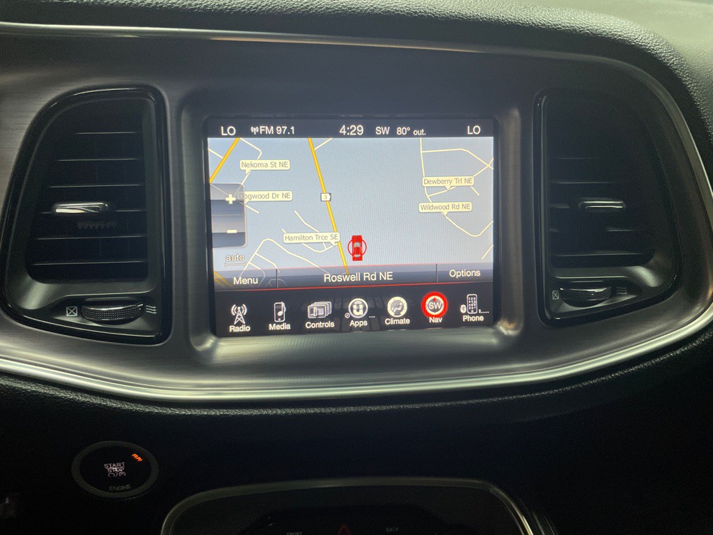 2016 Dodge Challenger Image 23
