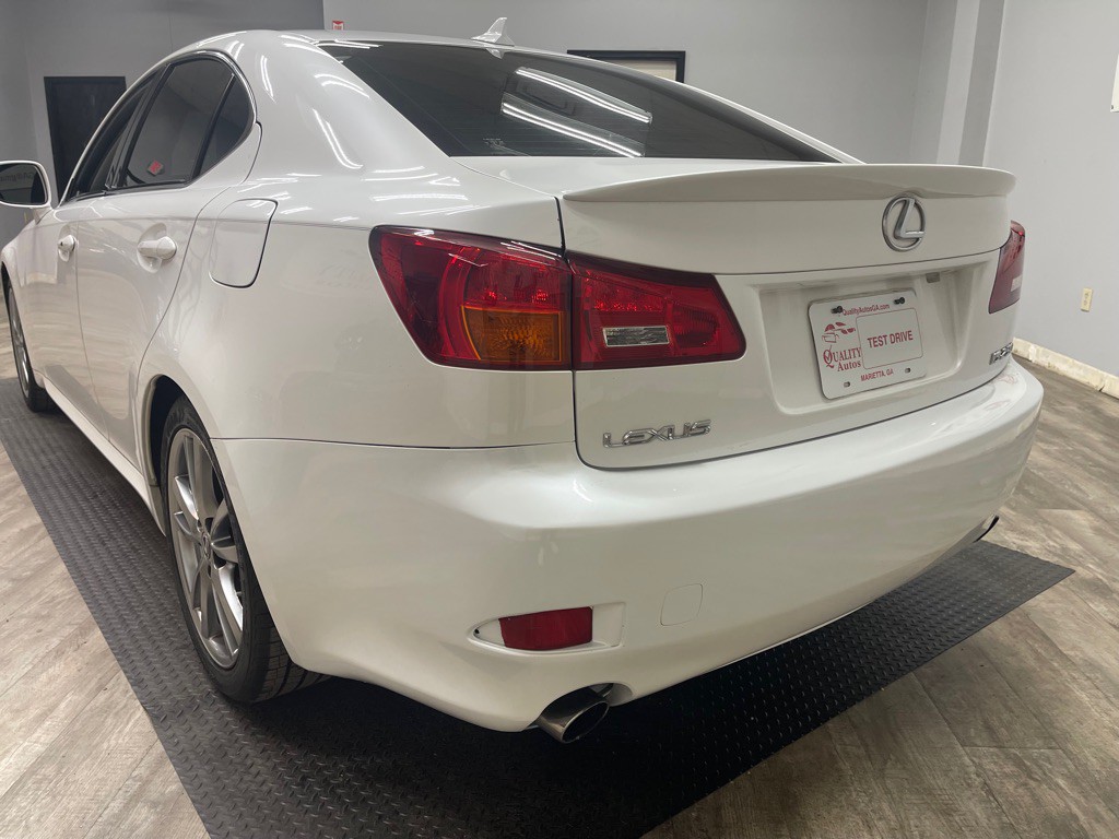 2008 Lexus IS Image 9
