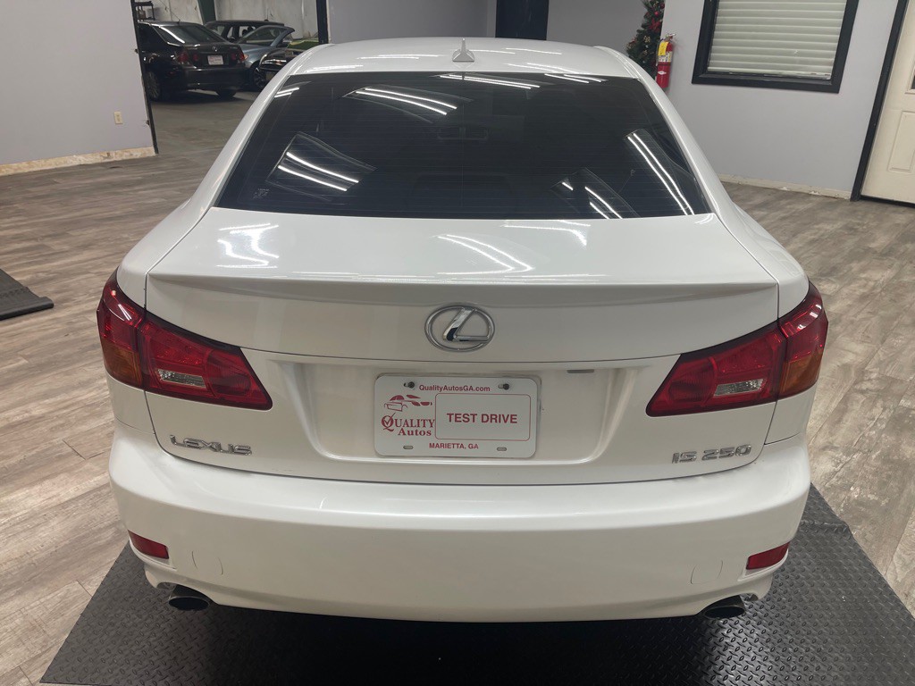 2008 Lexus IS Image 10