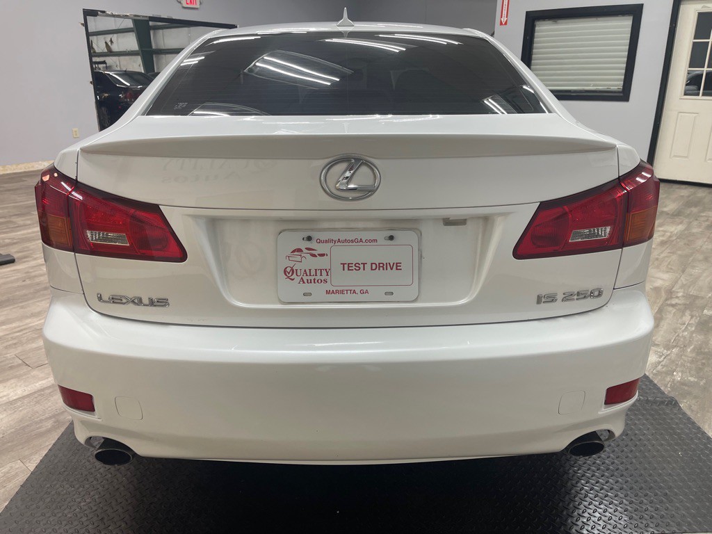 2008 Lexus IS Image 11