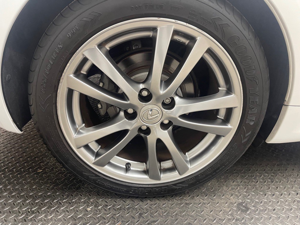 2008 Lexus IS Image 35