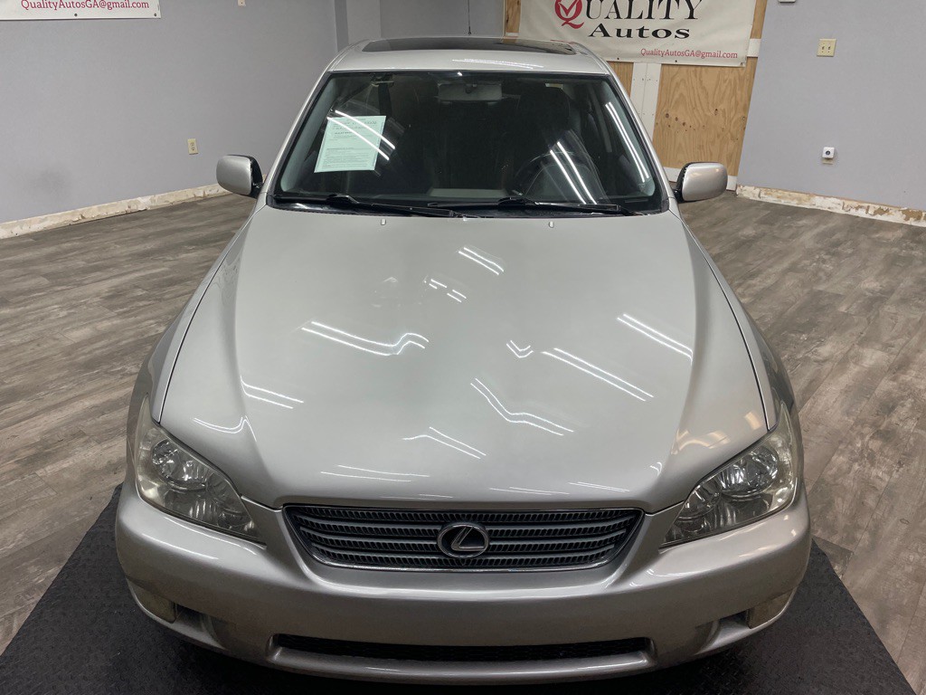 2001 Lexus IS Image 12