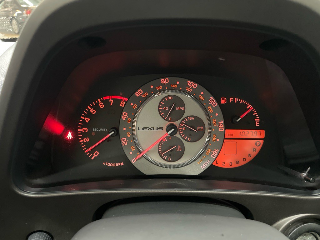 2001 Lexus IS Image 19