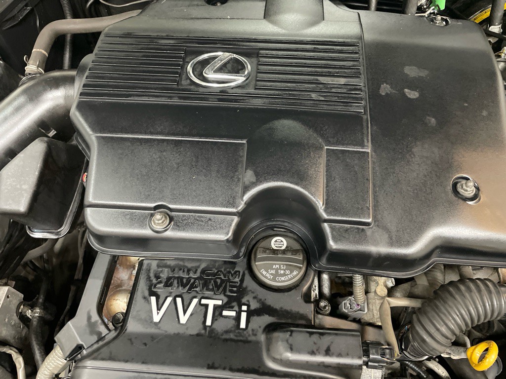 2001 Lexus IS Image 45