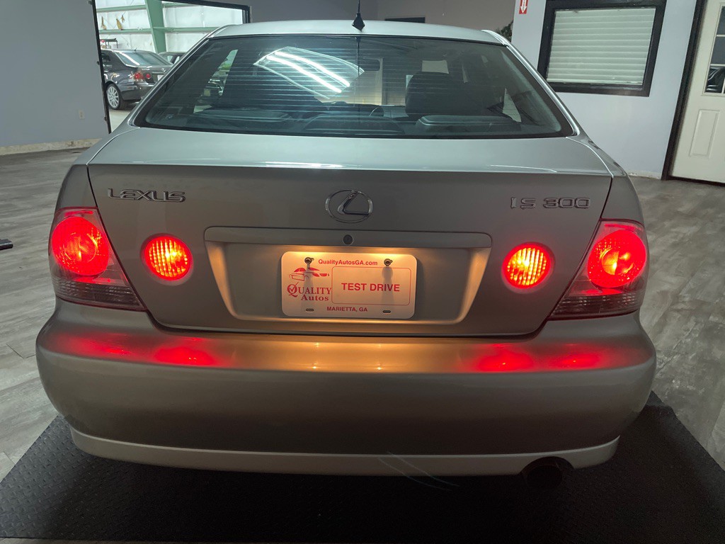 2001 Lexus IS Image 54