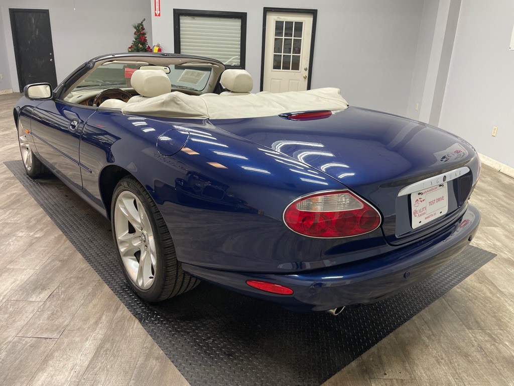 2003 Jaguar XK-Series Image 3