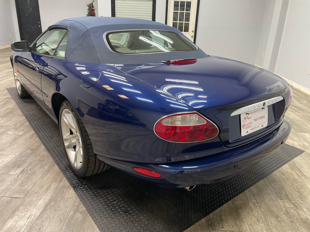 2003 Jaguar XK-Series Image 16