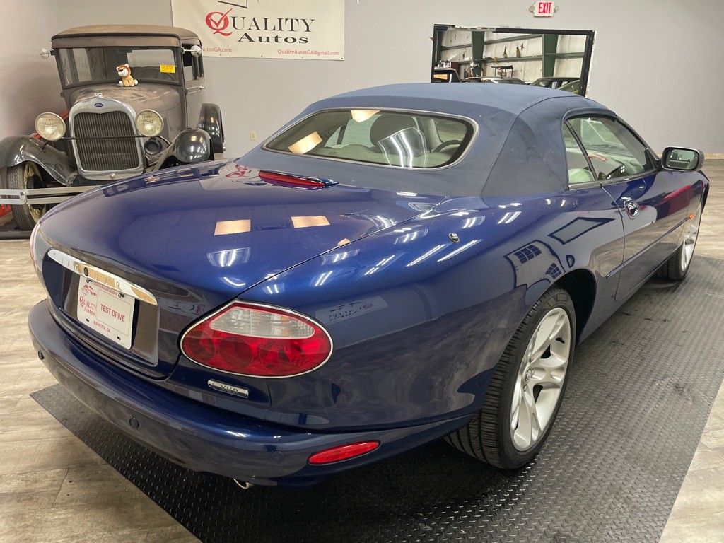 2003 Jaguar XK-Series Image 18
