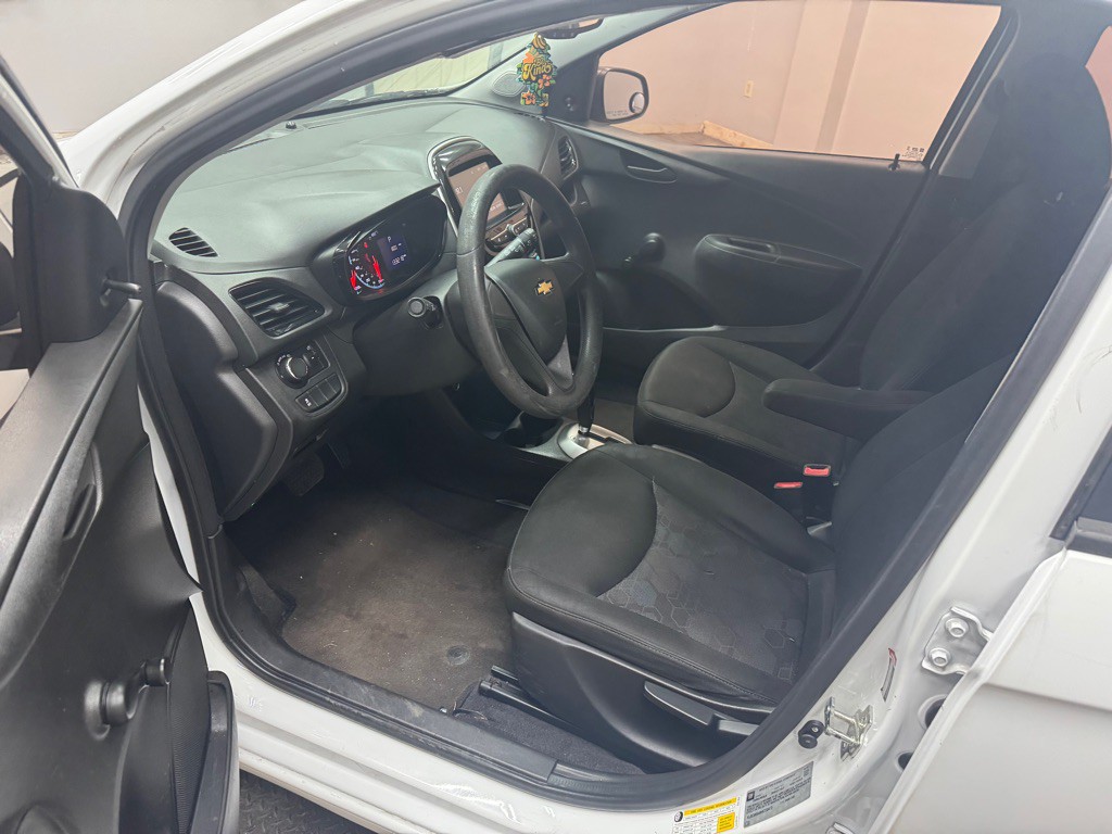 2017 Chevrolet Spark Image 9
