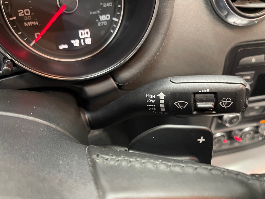 2009 Audi TT Image 35