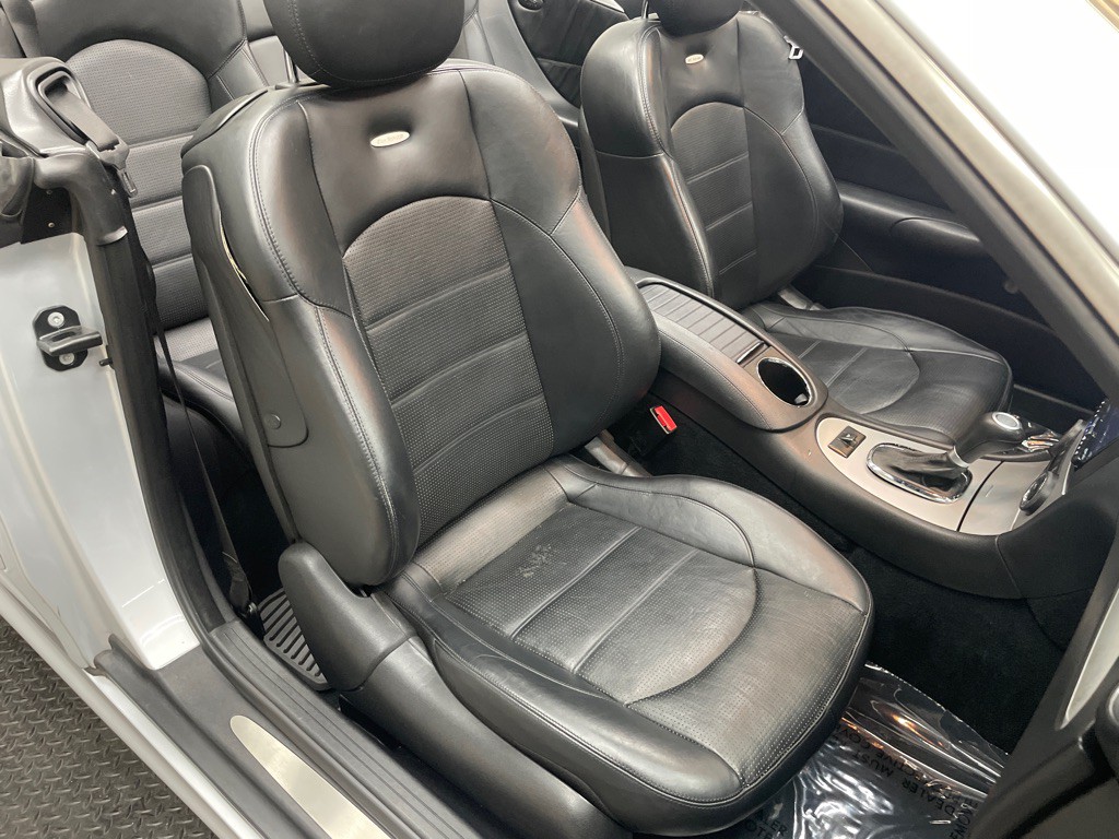 2007 Mercedes-Benz CLK-Class Image 40