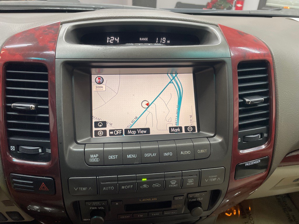 2009 Lexus GX Image 23