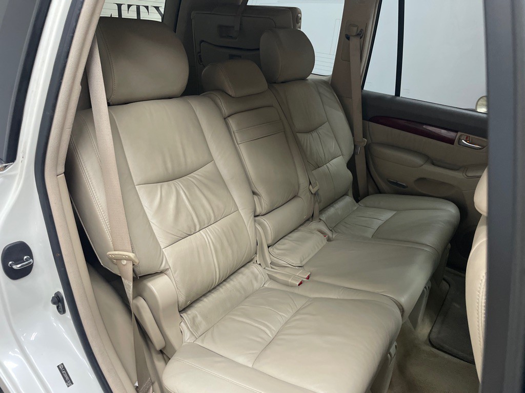 2009 Lexus GX Image 37