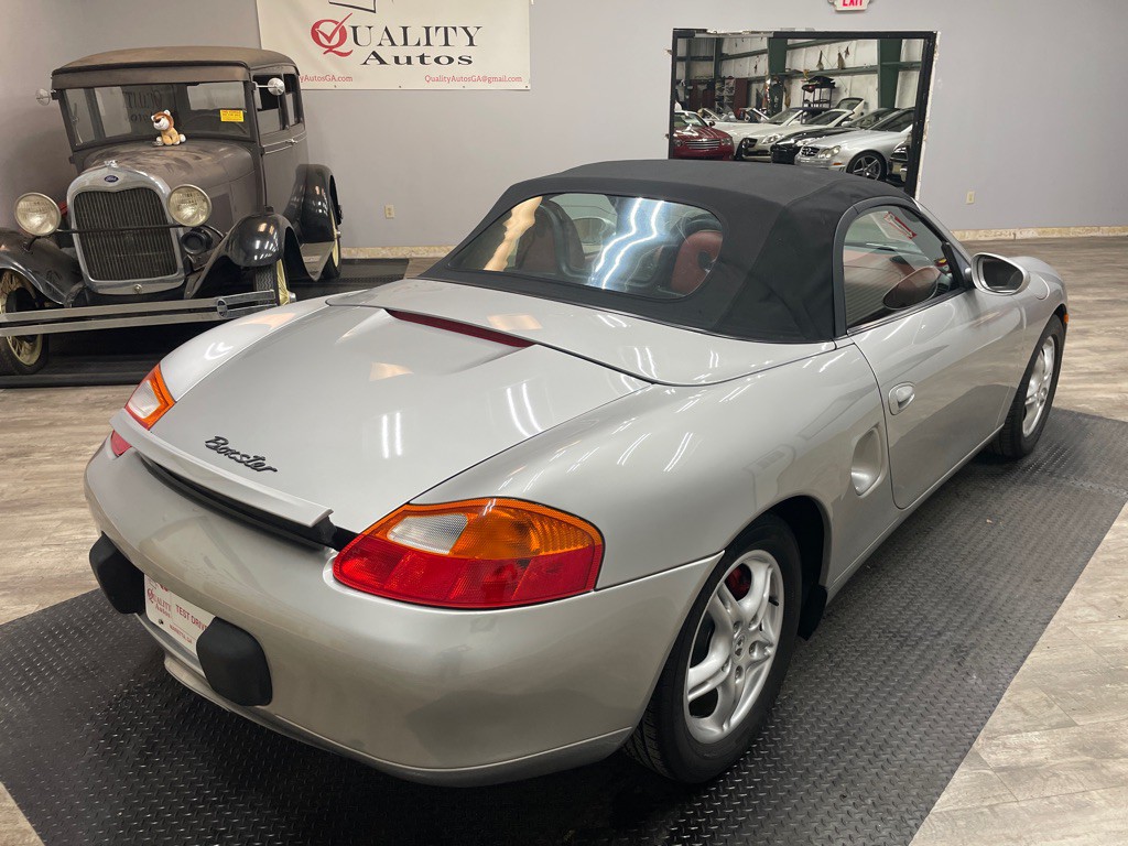 2000 Porsche Boxster Image 18
