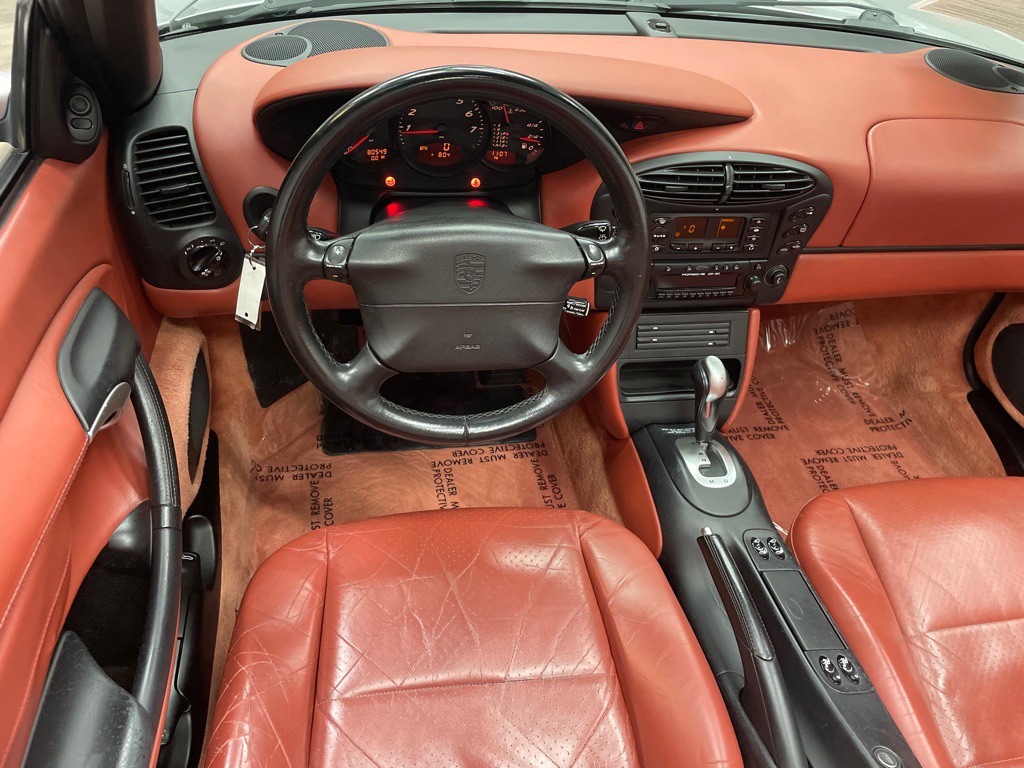 2000 Porsche Boxster Image 25