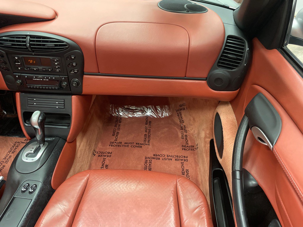 2000 Porsche Boxster Image 35