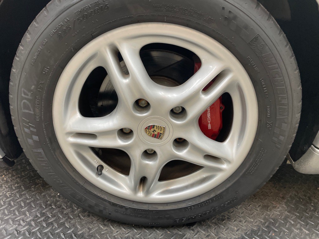 2000 Porsche Boxster Image 39