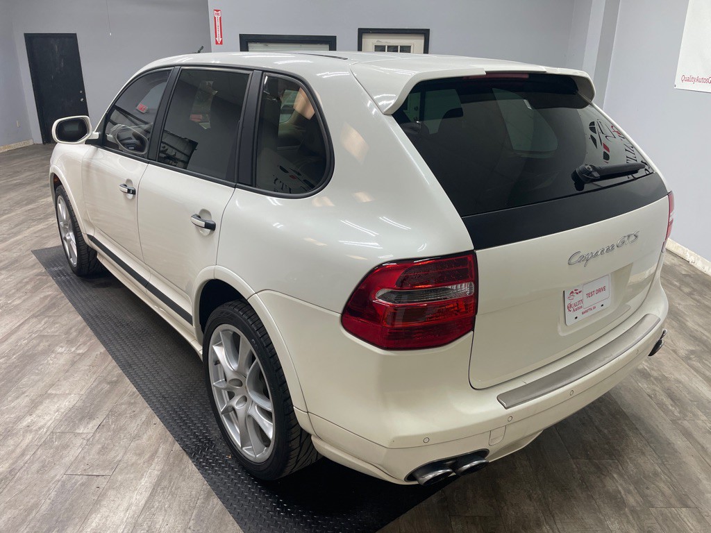 2009 Porsche Cayenne Image 5