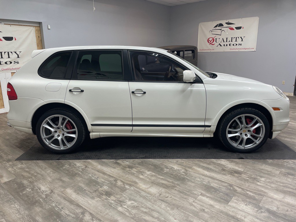 2009 Porsche Cayenne Image 10