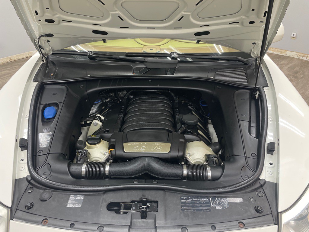 2009 Porsche Cayenne Image 17