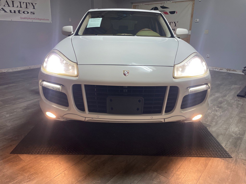 2009 Porsche Cayenne Image 24