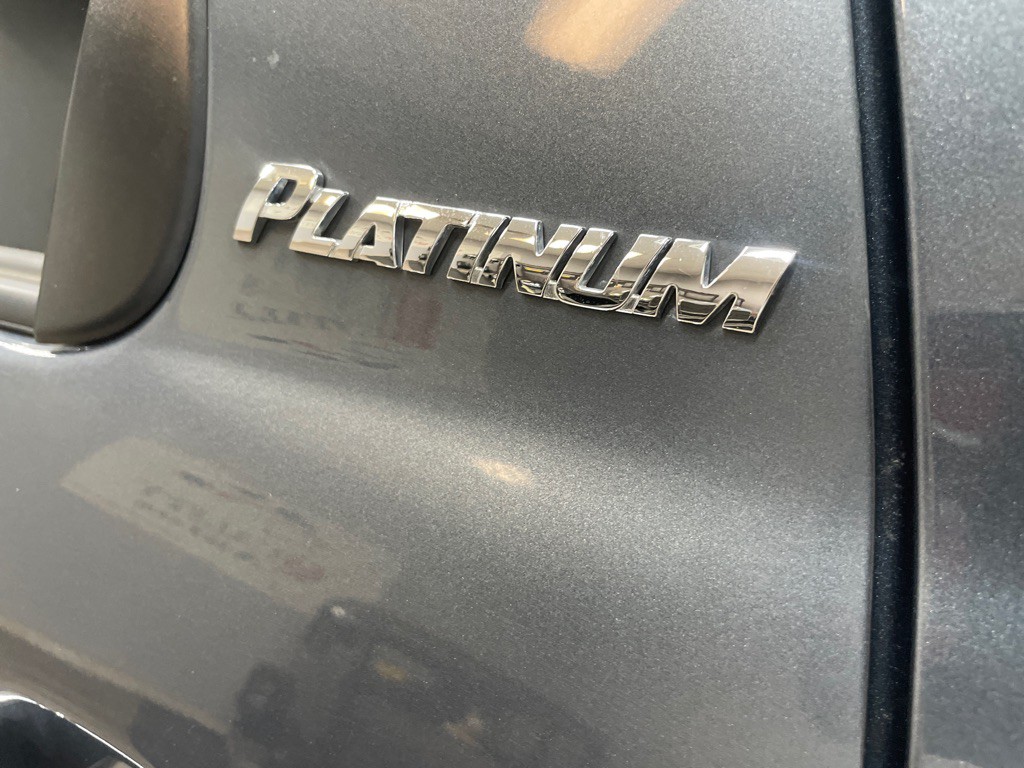 2008 Toyota Sequoia Image 7