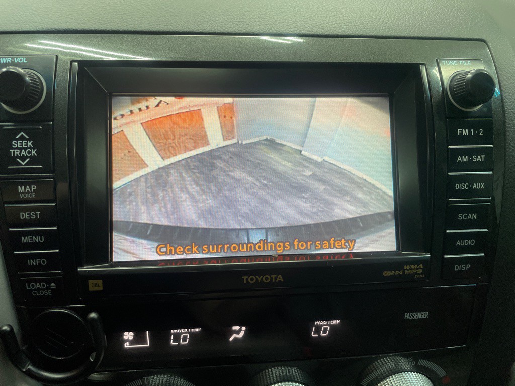 2008 Toyota Sequoia Image 27