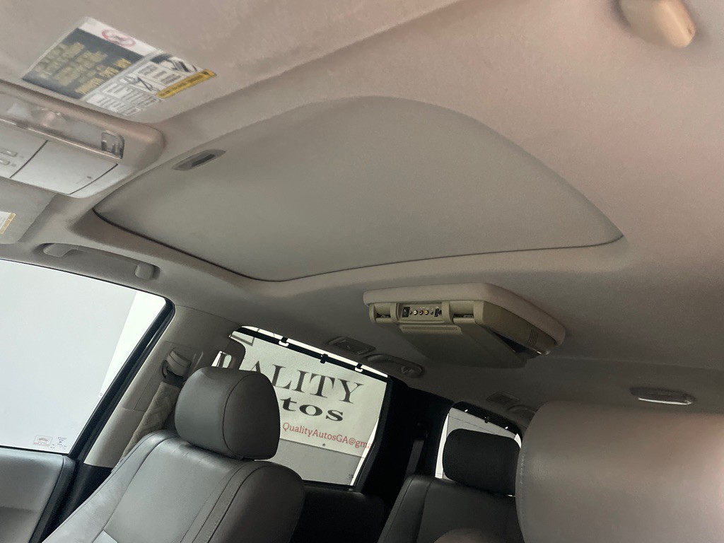 2008 Toyota Sequoia Image 31
