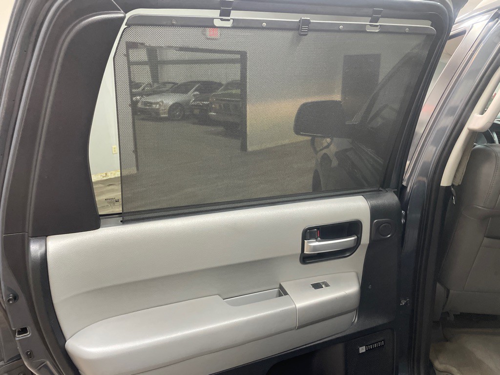 2008 Toyota Sequoia Image 33