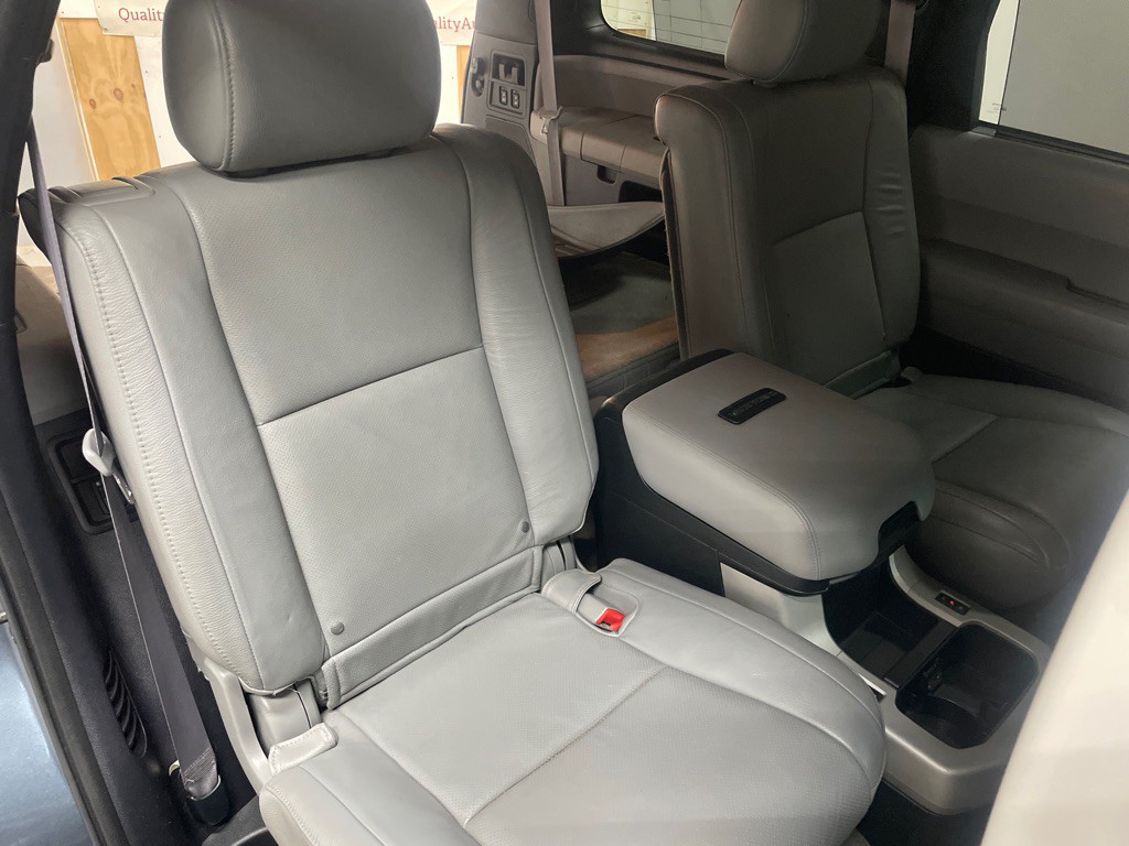 2008 Toyota Sequoia Image 42