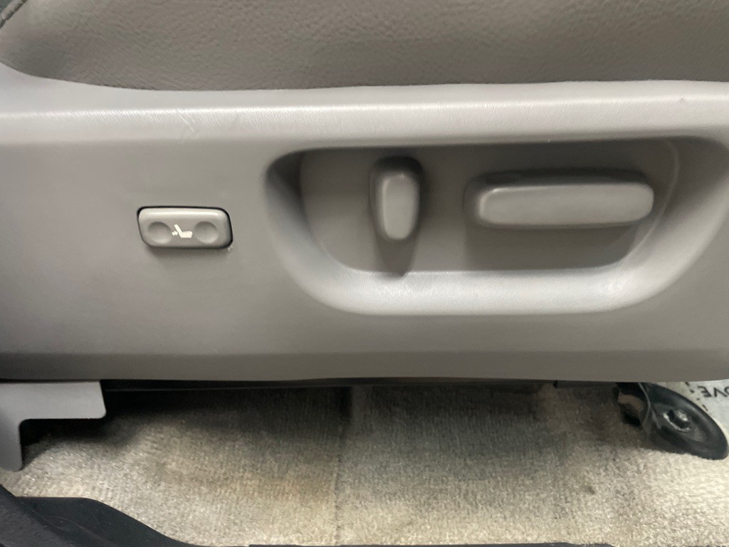 2008 Toyota Sequoia Image 45