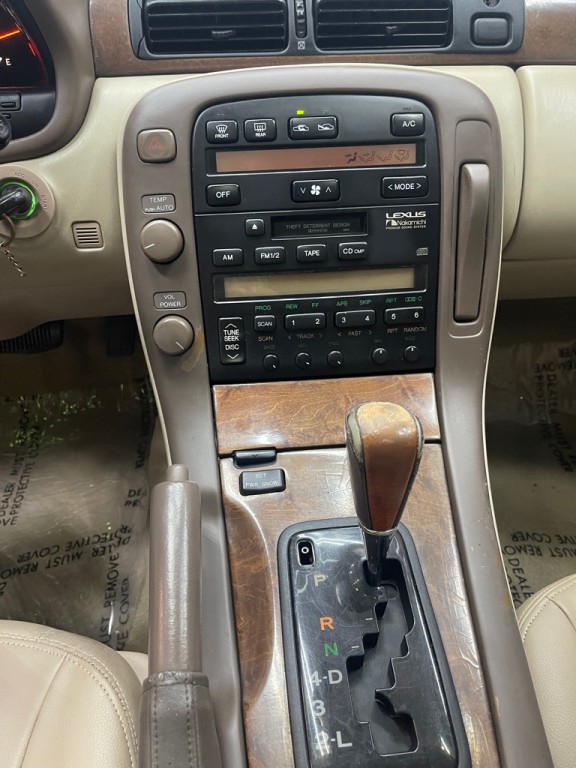 1998 Lexus SC Image 17