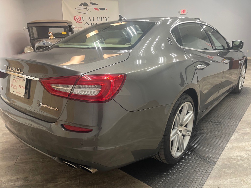 2015 Maserati Quattroporte Image 8