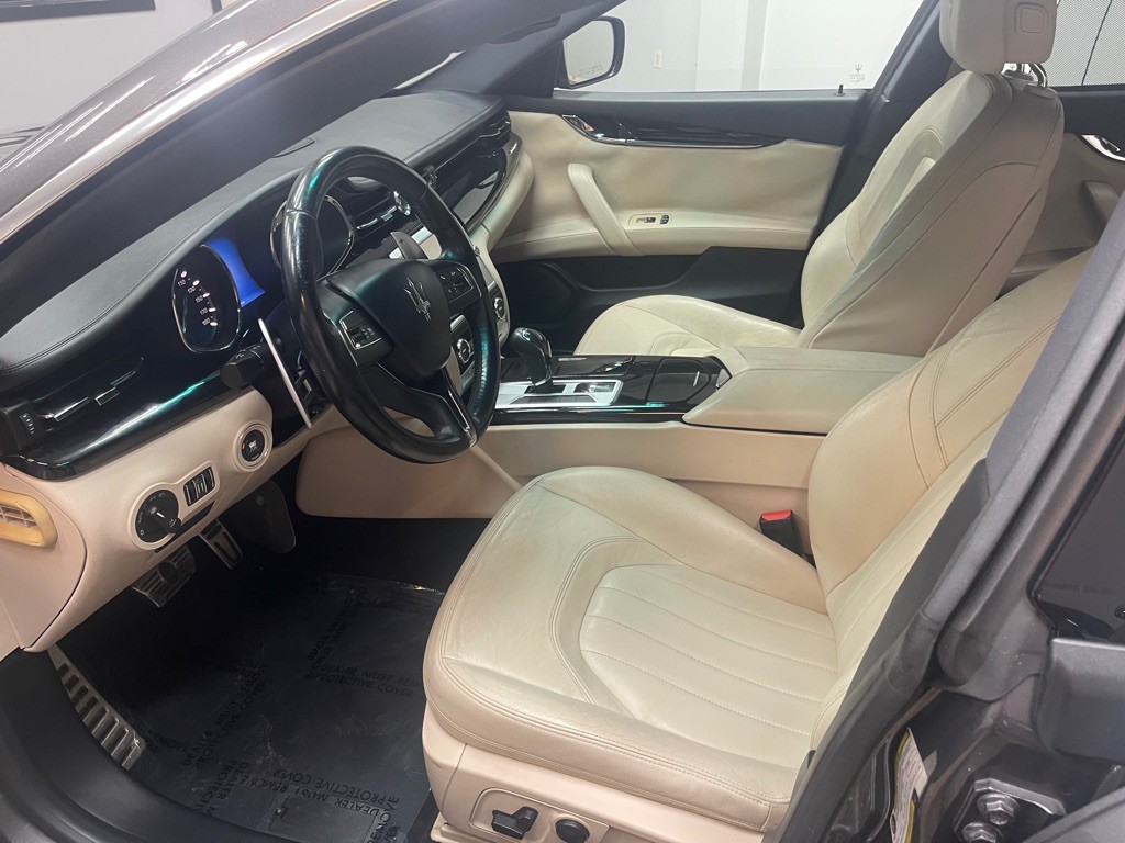 2015 Maserati Quattroporte Image 18
