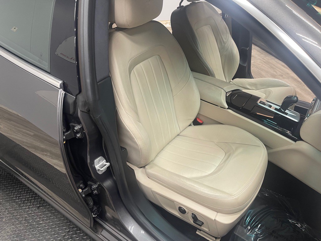 2015 Maserati Quattroporte Image 33