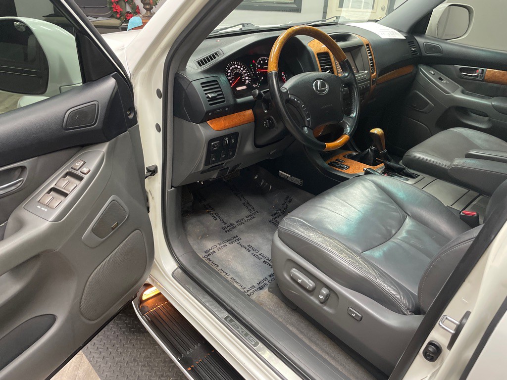 2007 Lexus GX Image 16