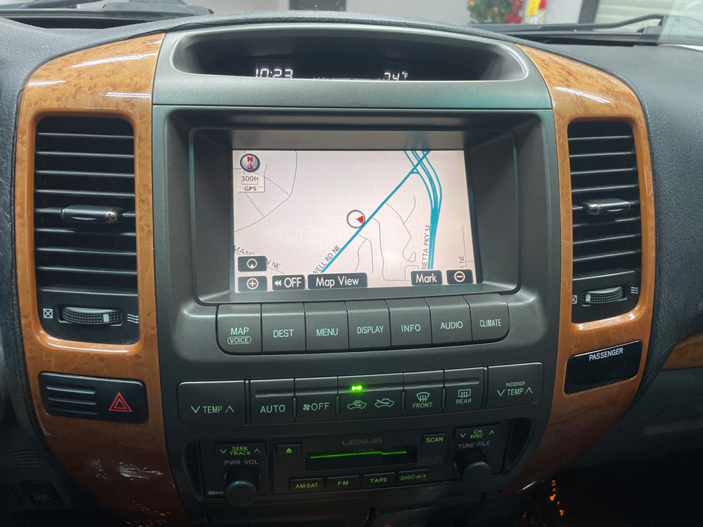 2007 Lexus GX Image 24