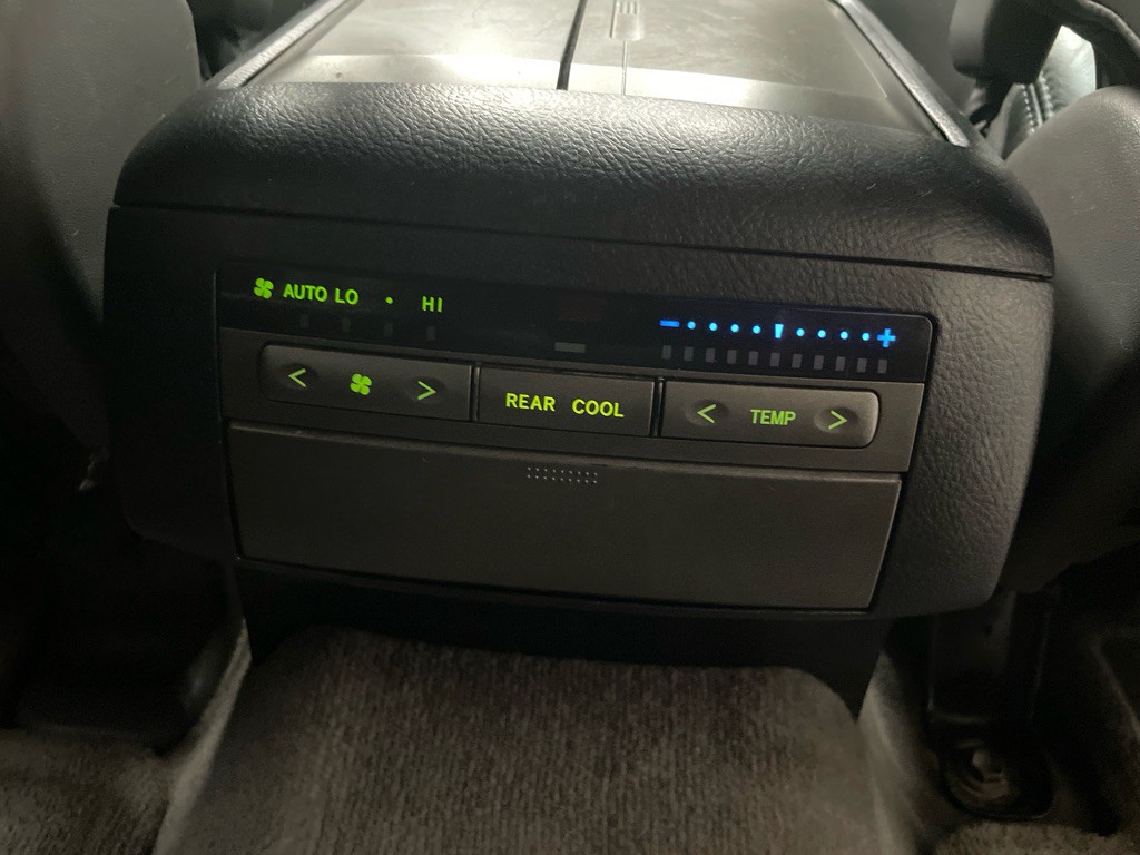 2007 Lexus GX Image 38
