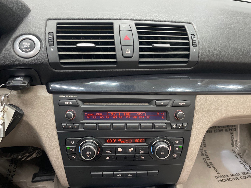 2010 BMW 1 Series Image 31