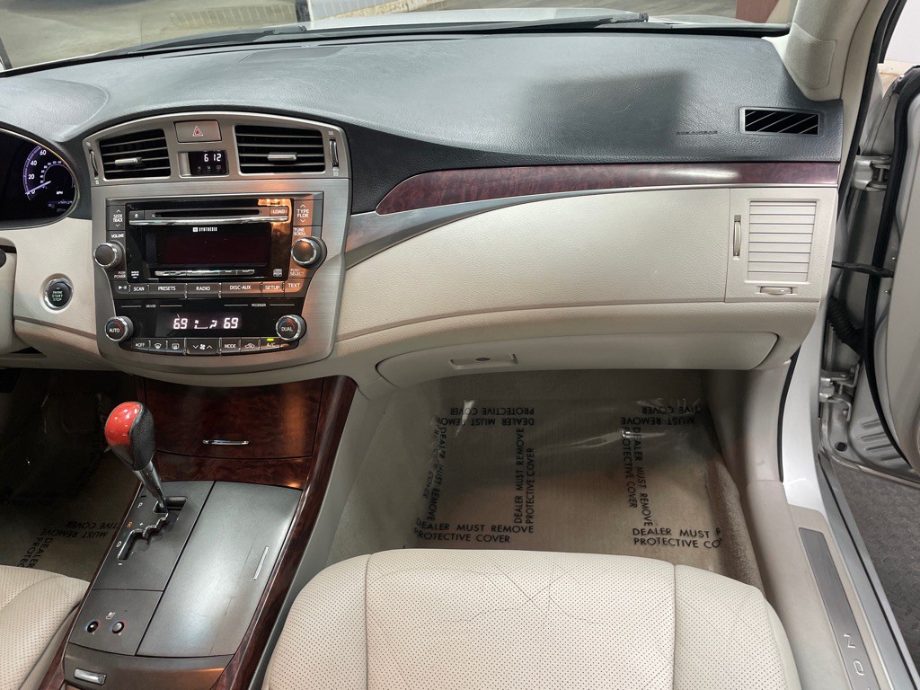 2011 Toyota Avalon Image 41