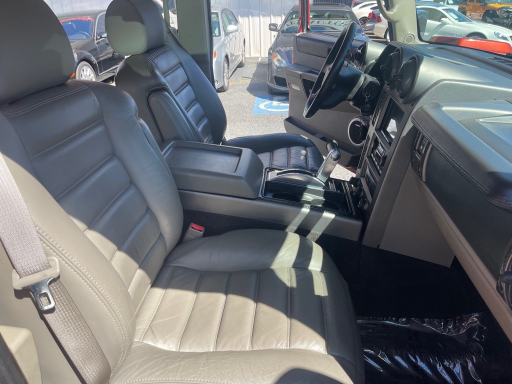 2003 HUMMER H2 Image 26