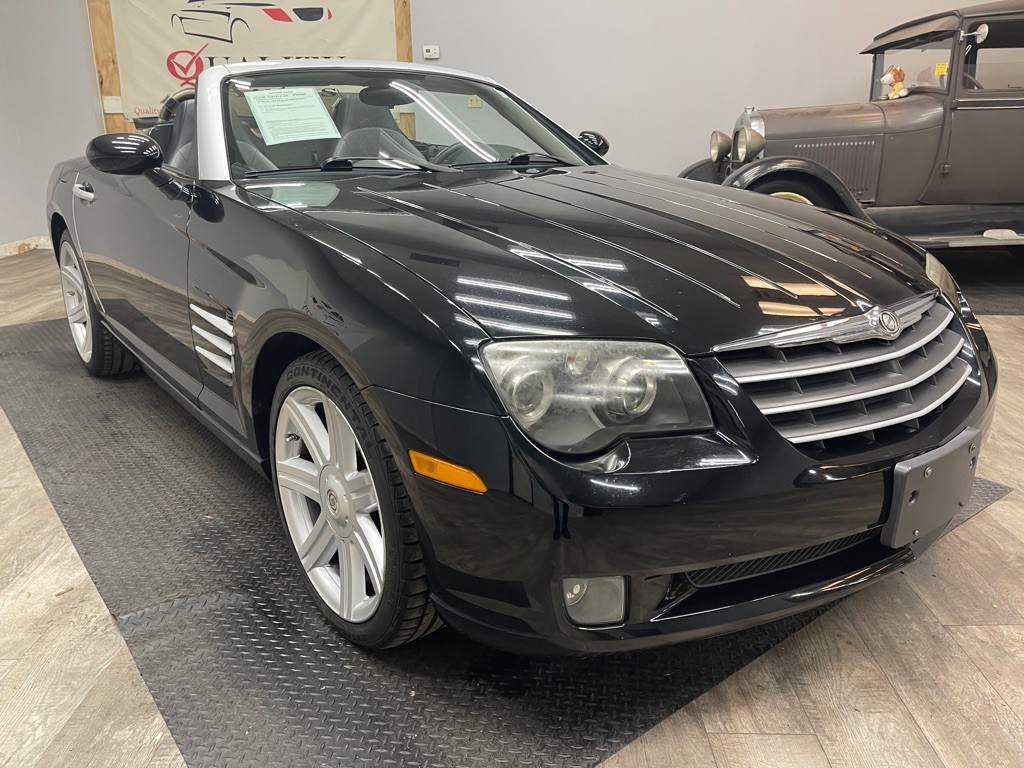 2005 Chrysler Crossfire Image 6