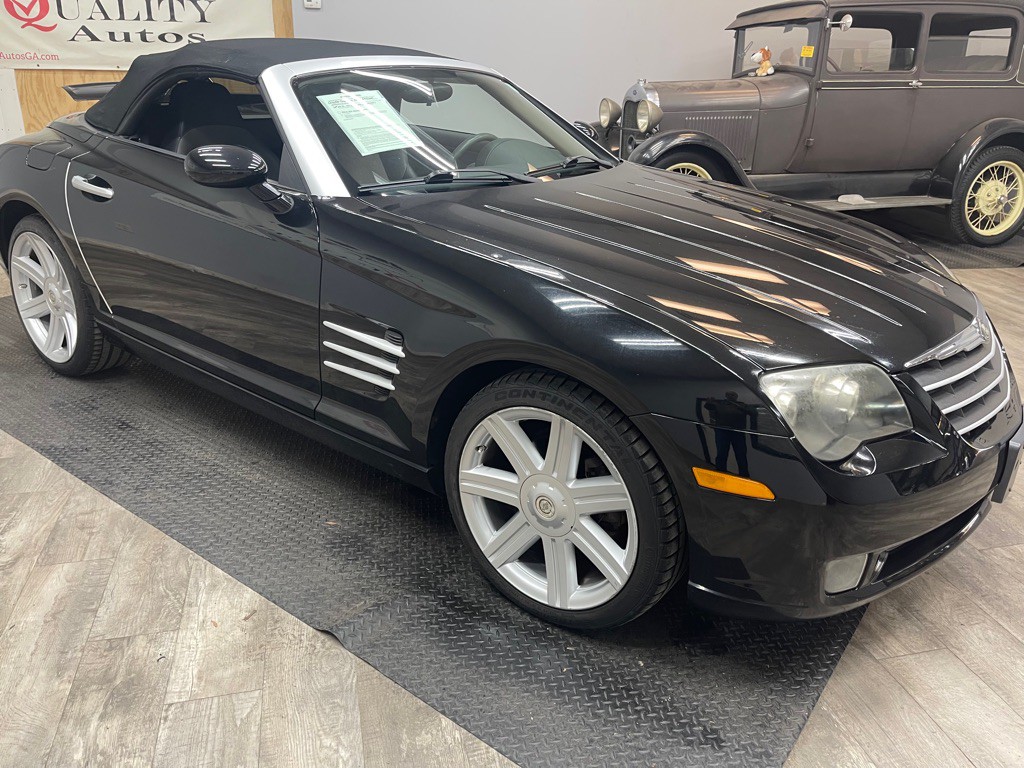 2005 Chrysler Crossfire Image 8