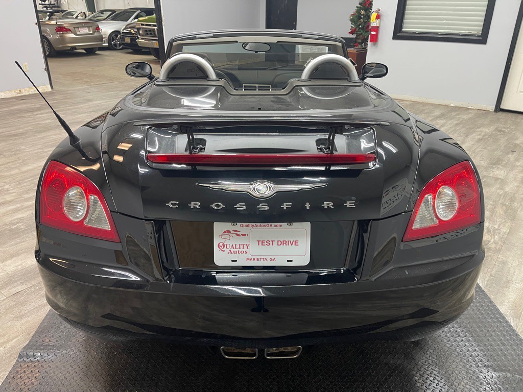2005 Chrysler Crossfire Image 16