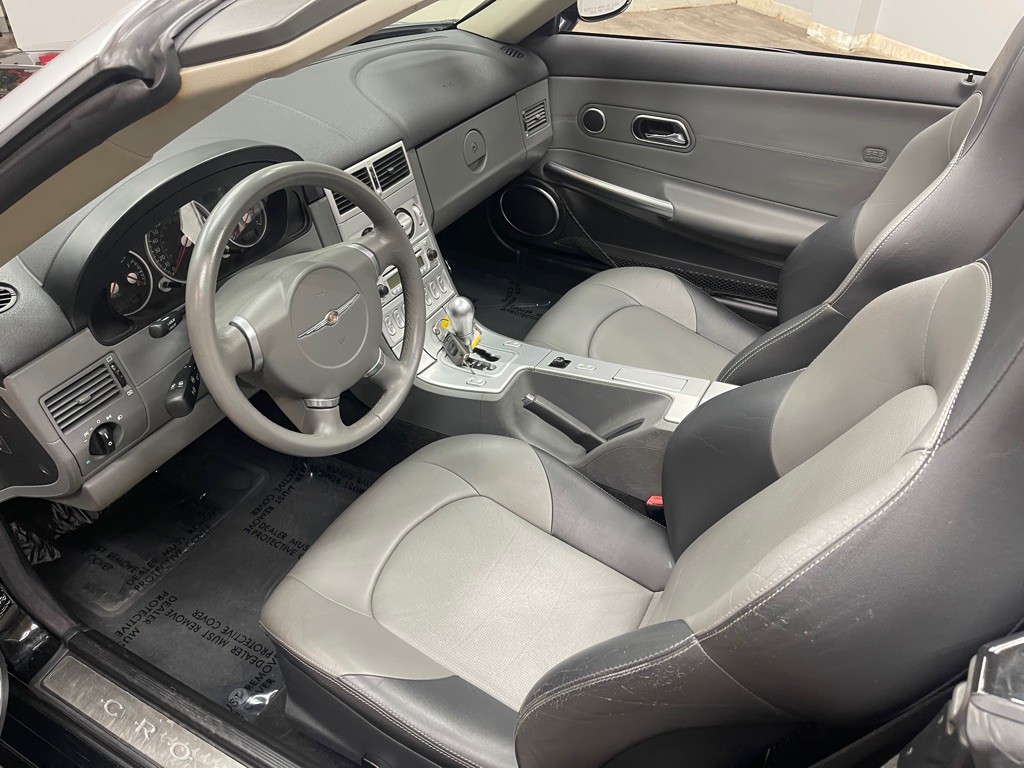 2005 Chrysler Crossfire Image 20