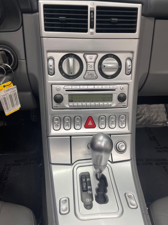 2005 Chrysler Crossfire Image 28