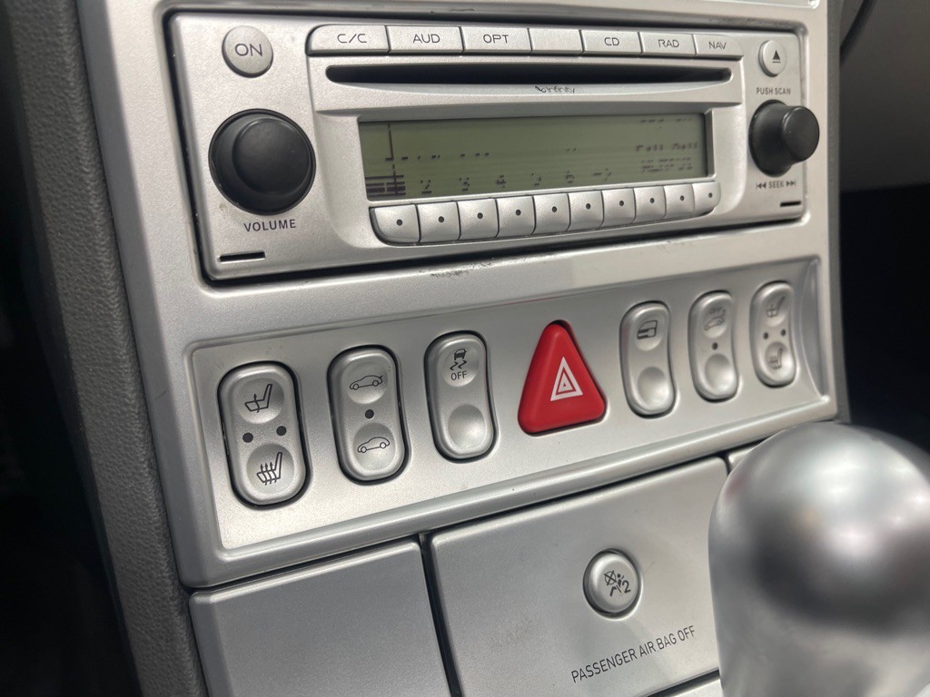 2005 Chrysler Crossfire Image 29