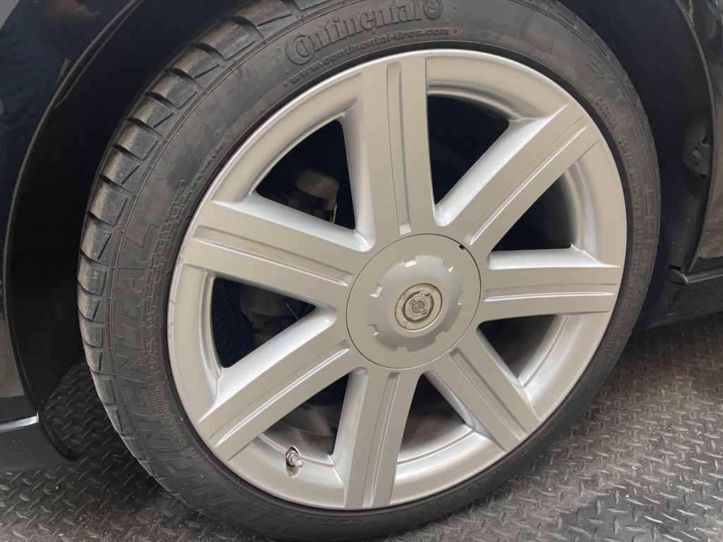 2005 Chrysler Crossfire Image 32