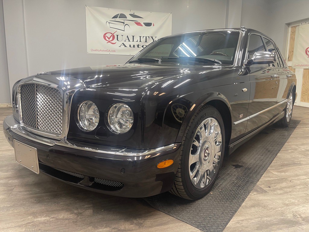 2005 Bentley Arnage Image 1